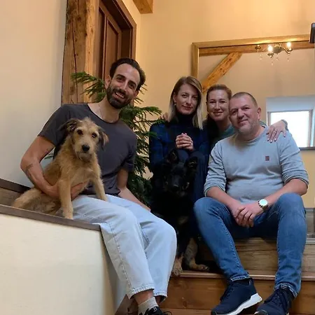 Angel בית אירוח *