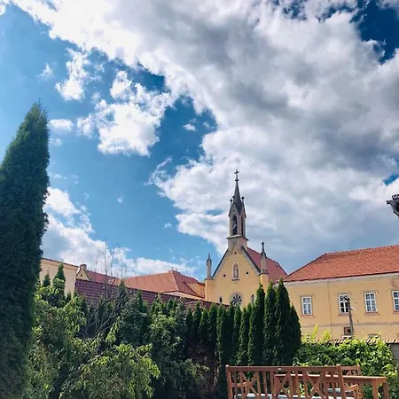 Angel בית אירוח Rožňava